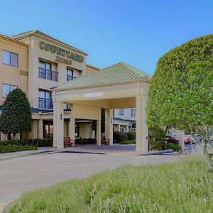 Courtyard By Marriott Monroe Airport